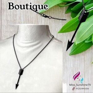 Boutique NEW - black necklace alloy ARROW guy cool